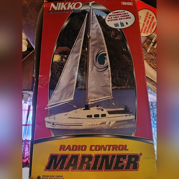 RARE NIB Nikko Mariner Sailboat 1/25  RC Radio Controll 19040BC Tested Complete - Picture 14 of 15